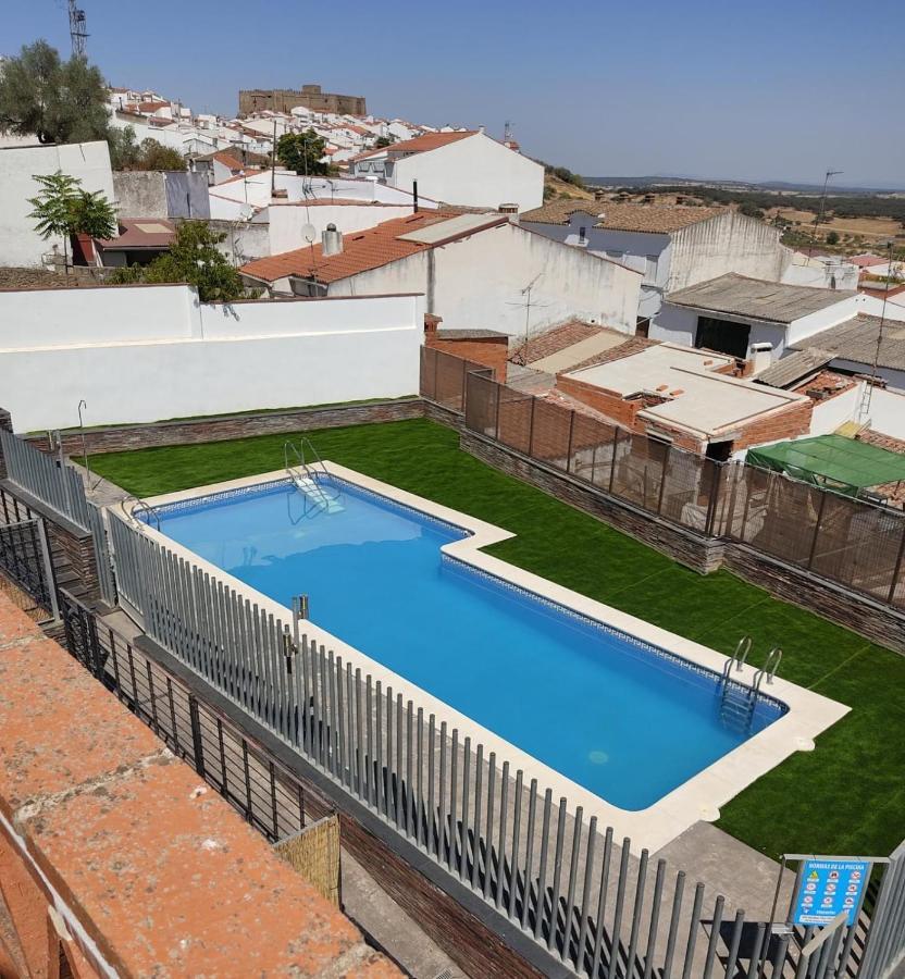 La Cultureta Apartment Segura de Leon ภายนอก รูปภาพ